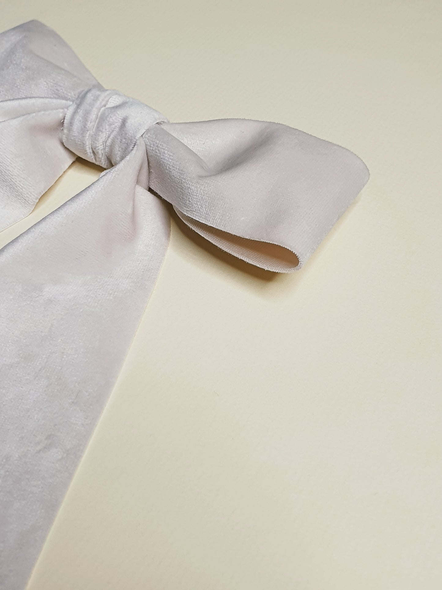 The Heiress Bow Barrette