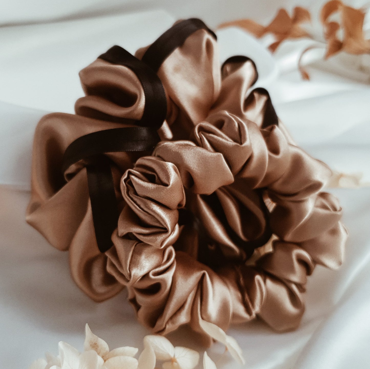 Silky Satin Scrunchie Set - GOLD